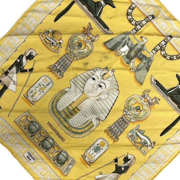 HERMES Petit Carre - Yellow Light Green Multi Scarf 140-072325 - Picture 1 of 7